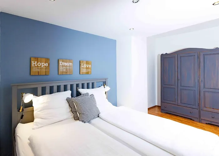 Sander's * לנדסטול