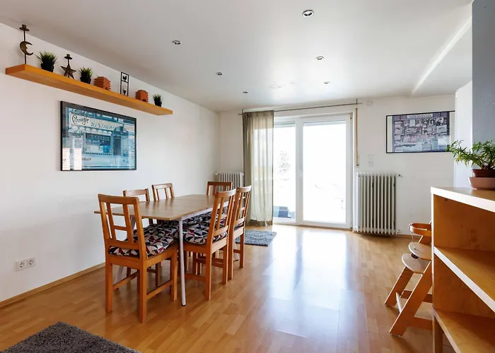 Sander's * לנדסטול