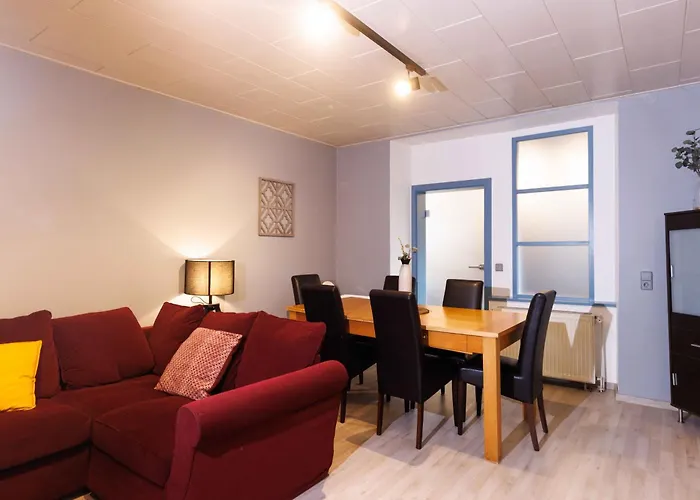 Sander's * לנדסטול